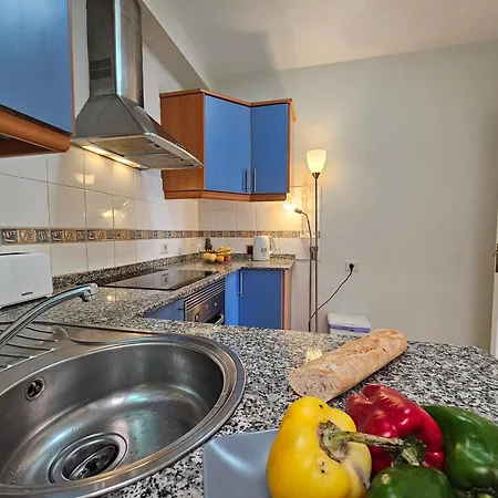 Apartment Modern And Welcoming Family With Large Terrace *